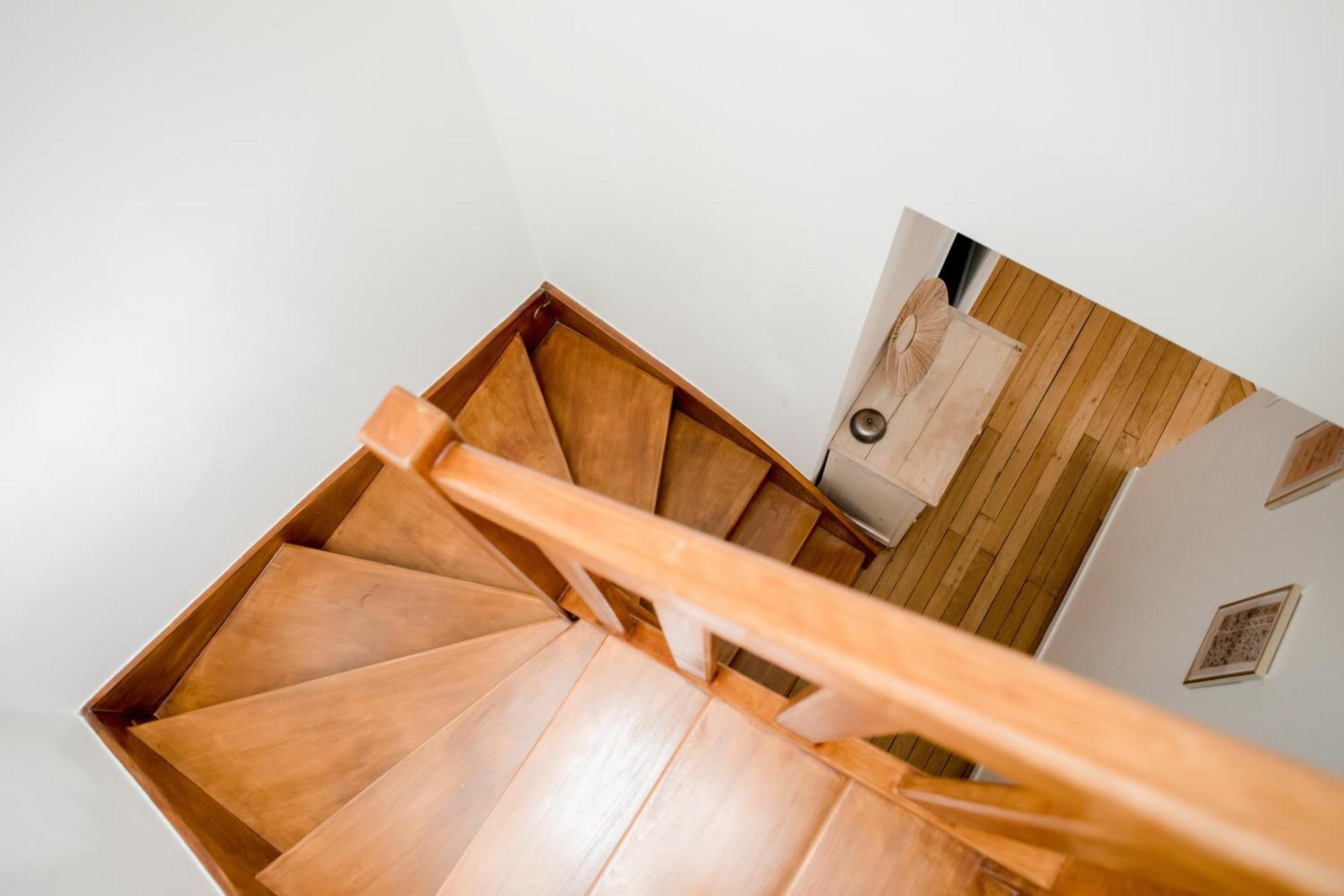 Logement Entier Ou A Partager Dans Maison Familiale A Rueil Malmaison, Proche De Paris La Defense Bagian luar foto