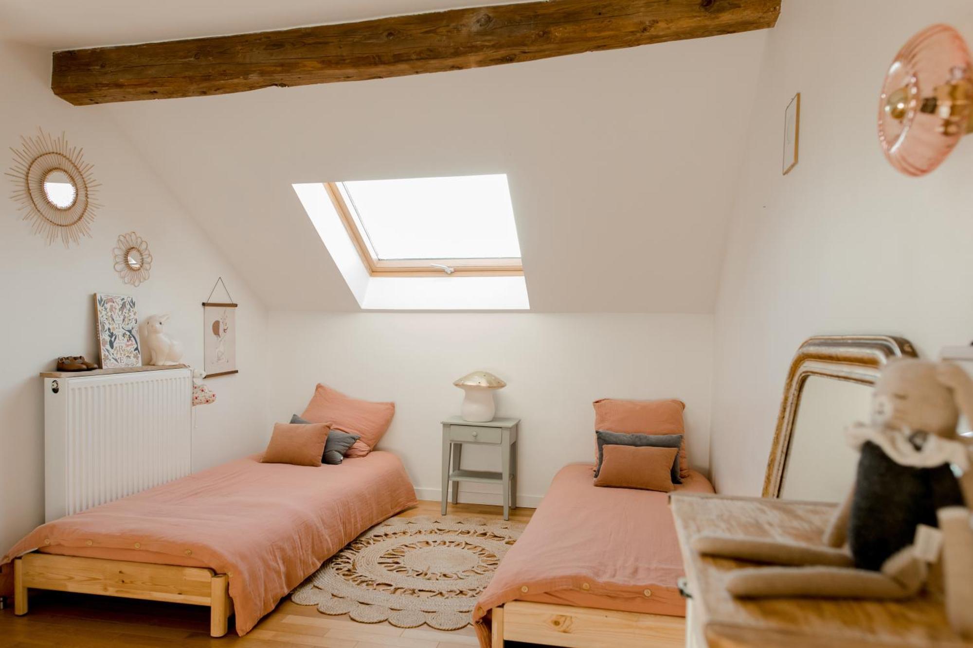 Logement Entier Ou A Partager Dans Maison Familiale A Rueil Malmaison, Proche De Paris La Defense Bagian luar foto
